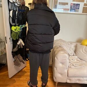 Trendy puffer jacket huge different collar almost new